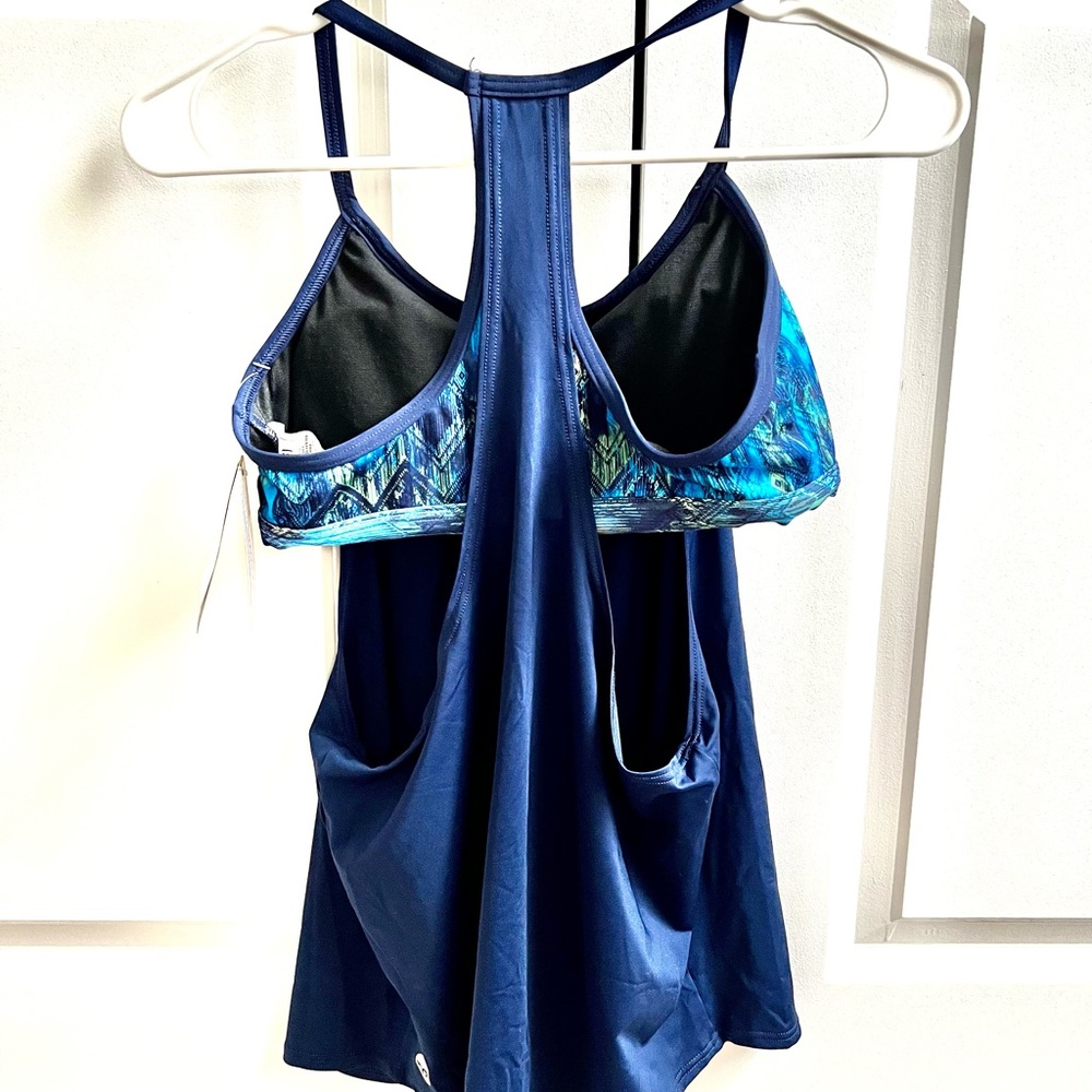 TYR Kamala shea 2in1 active Swimwear with UPF 50+ protection. Size M